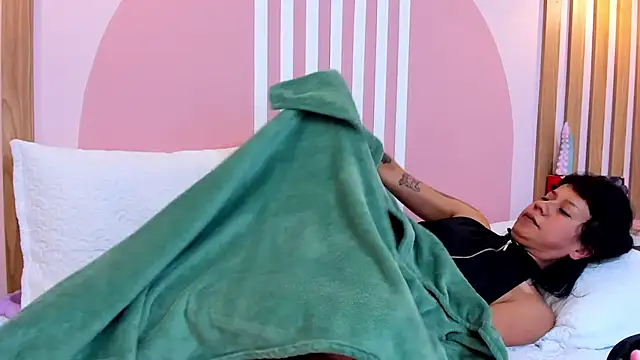 Valkiriia_wiine live