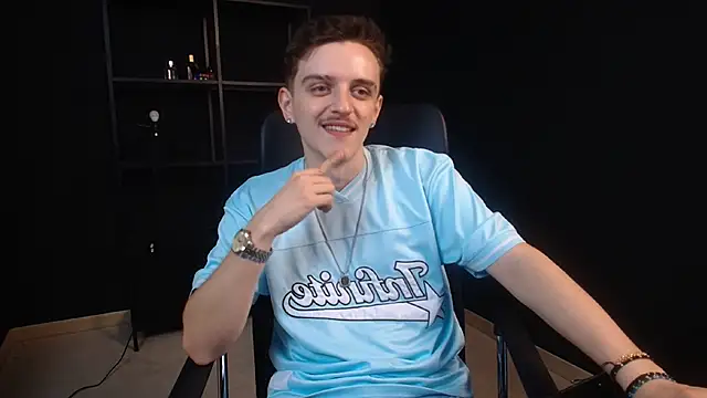 FelixStarkk live