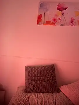 RougeeMelodyy live