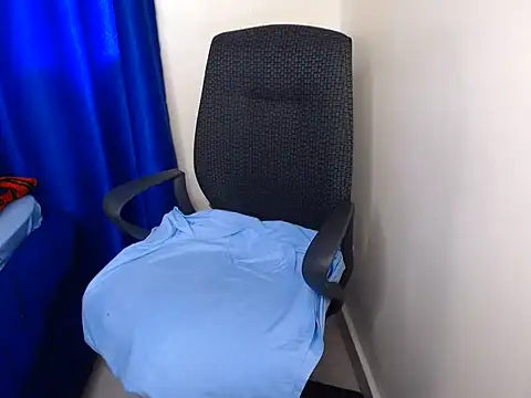 KittyKissess02 live