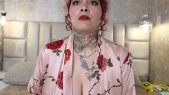 LadyMiax live