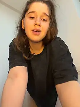 HornyGirlH live