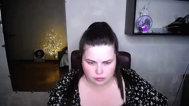 Emily_Mo live