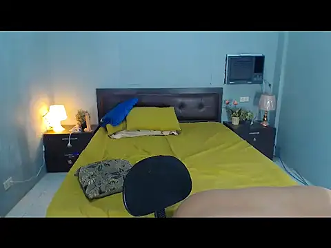 BadGirlsInBedXX live