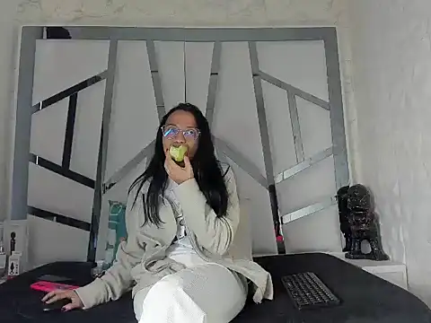 Lunahot68 live