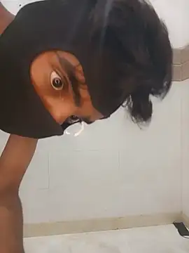 horneykumari live