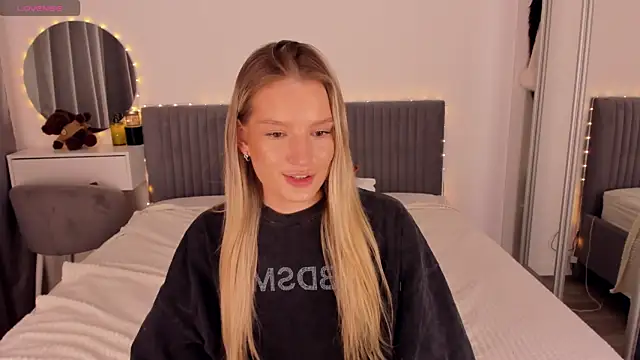 CassieRayss live