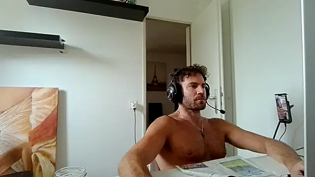 alpha-hunk live