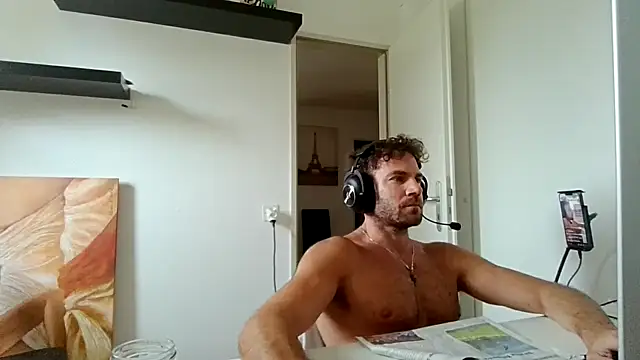 alpha-hunk live
