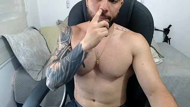 Isaac_Carter live