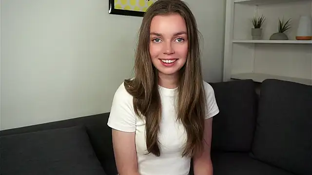 SaraStraton live