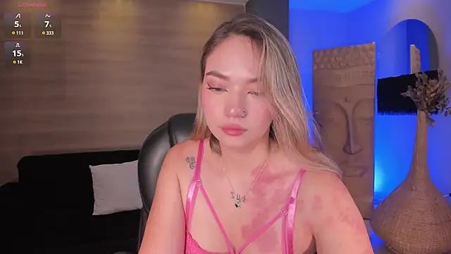 HaleyGreen1 live