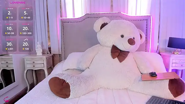 lya__brown live