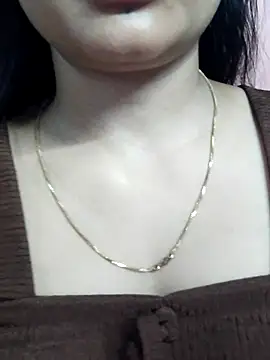 Wild-janvi live