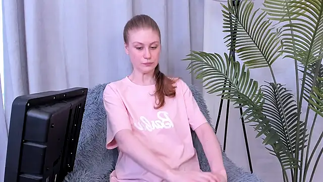 IdaliaKinnick live