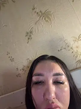 Naughtbaby_2025 live