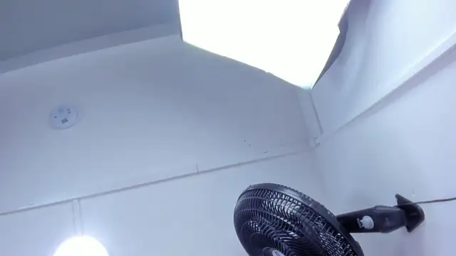 VICTORIAGRAYS live