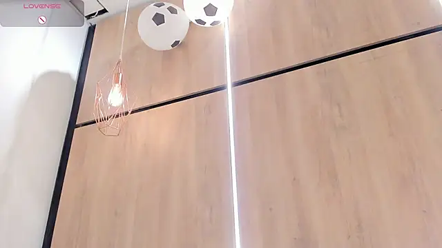 chloe_cortez live