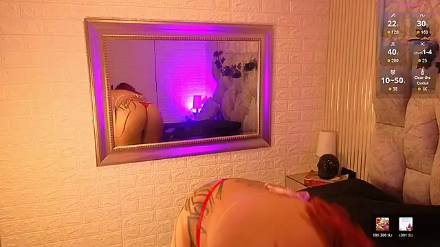 ScarlettVelvet1 live