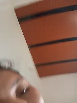 Alexapotes live