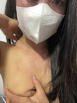 Titbooo_18 live