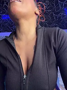 Melany_Williams live