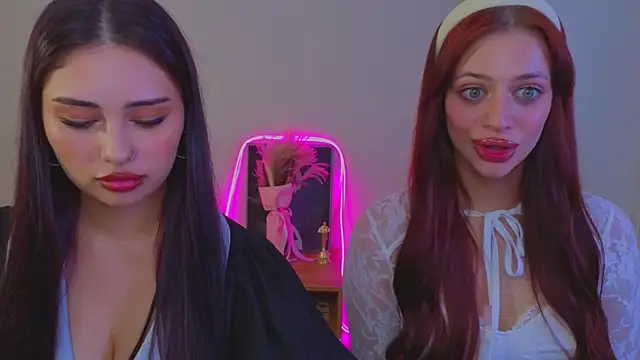 Sofia_Plump live