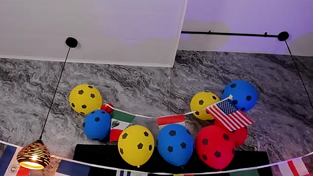 Kendall_Rous_ live