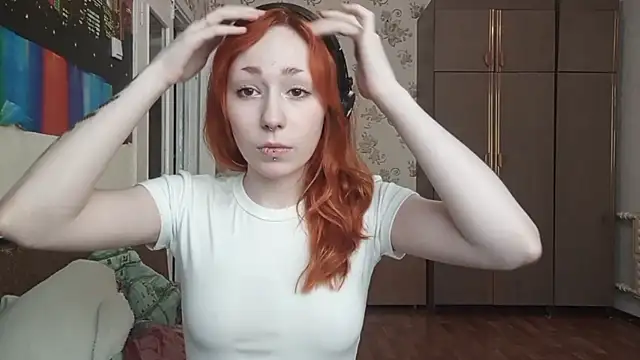 YaniraHeneisen live