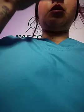 Nahomy_benet live