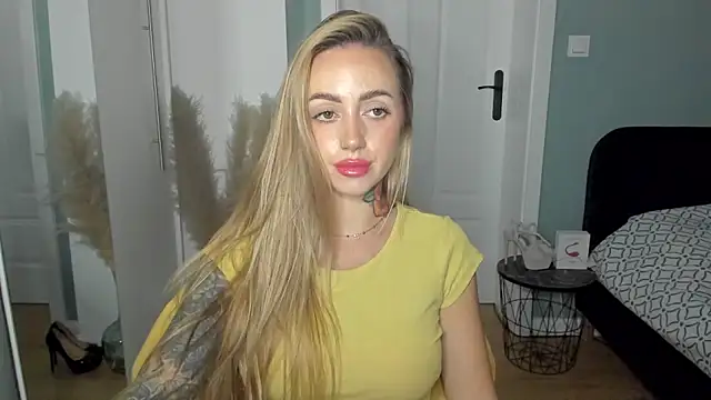 sexyCoralie live