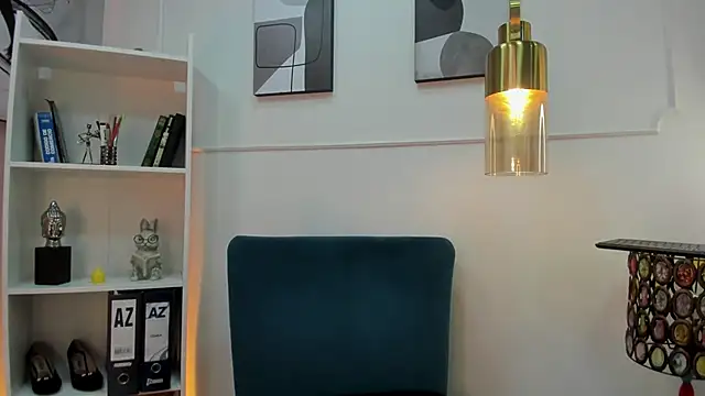 VeronicaBlake live