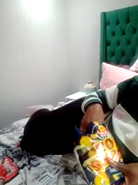 Teeangelaa live