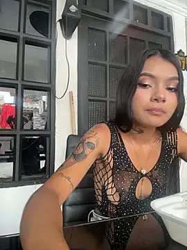 Mariana__spicy live