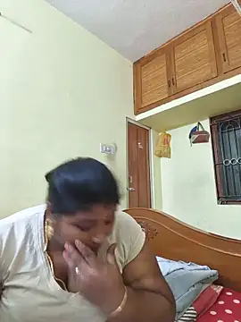 meenaqueen live
