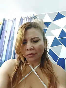 Corina_Taylor12 live