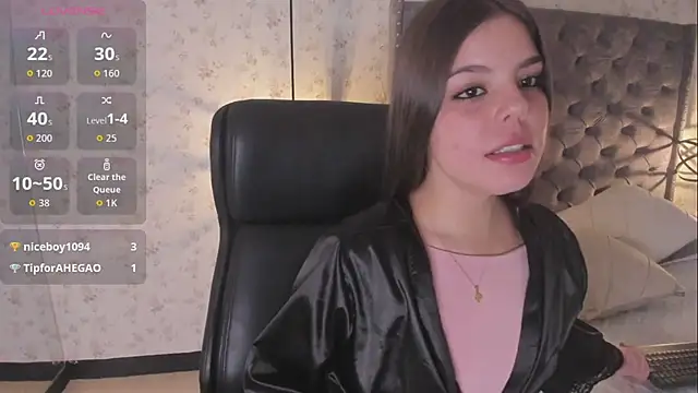 LanaJones_ live