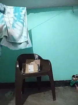 Hotty-Divya live