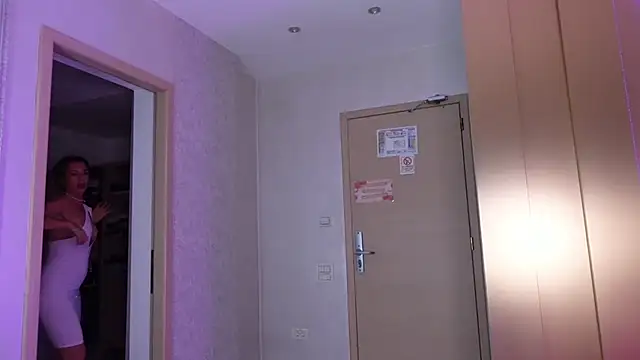 JullyBlair live