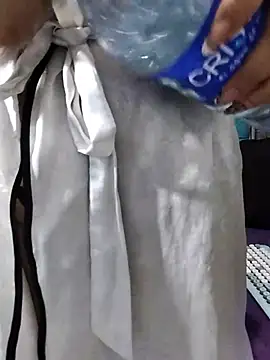 Yesamin_Stone18 live