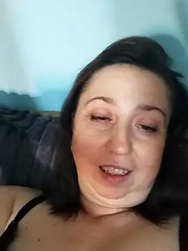 MaryKiki5619 live