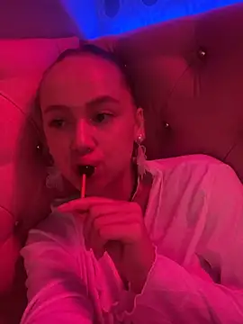 Emi_Sterling live