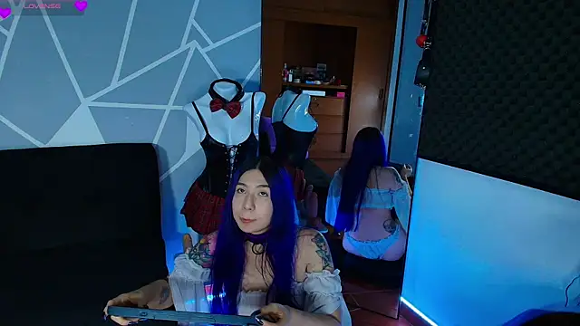 karlamoon23 live