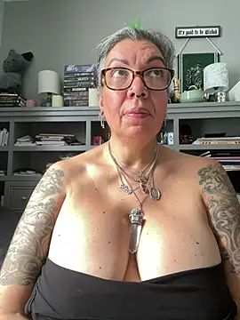 dieseldame1313 live