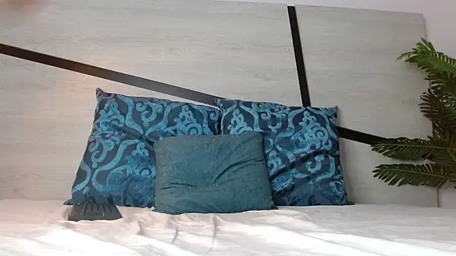 amara_sanchez live