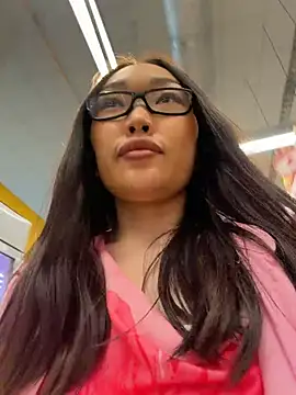 trytomakememoam live