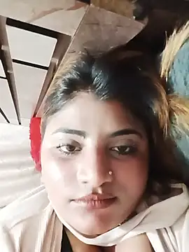 Sanaya_Gil live