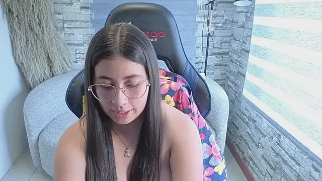 kaylavg live