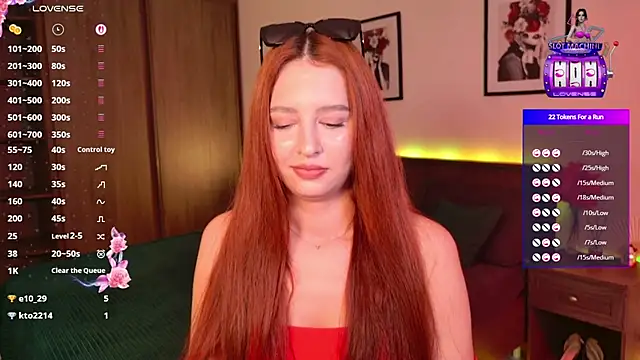 EleanorePeach live