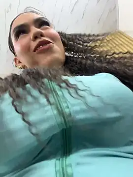 daniela-sexy live